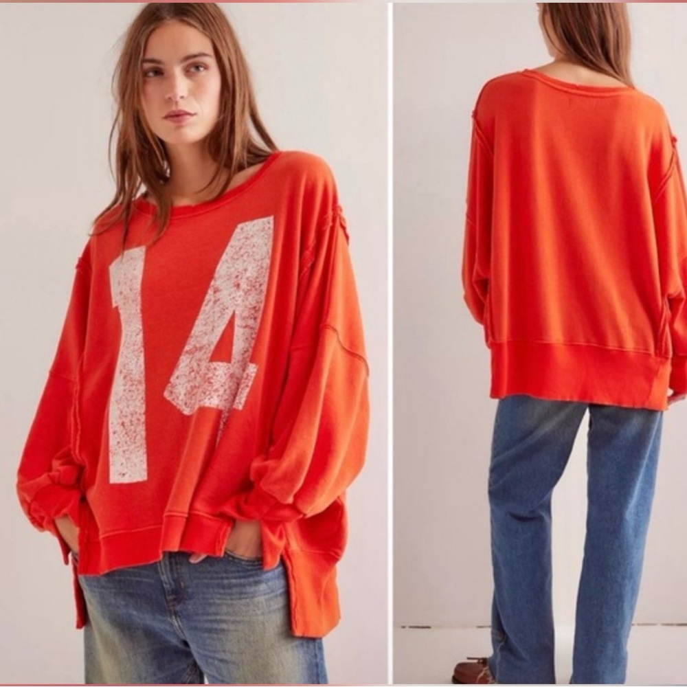Free People We The Free Graphic Camden Sweatshirt in Red Combo 14 Small NWT